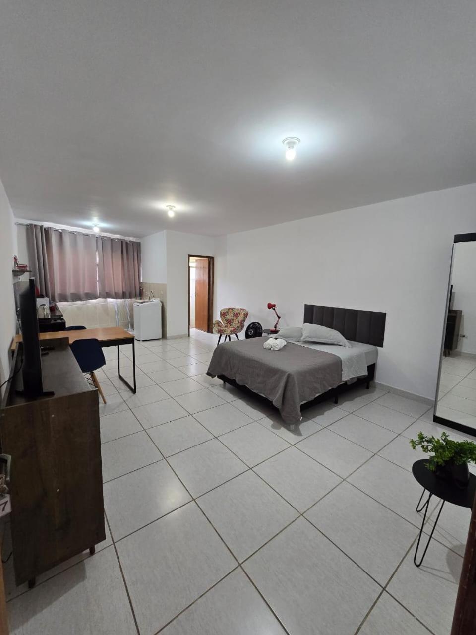 Apartamento Estudio Charmoso No Centro De Apiaí Exterior foto