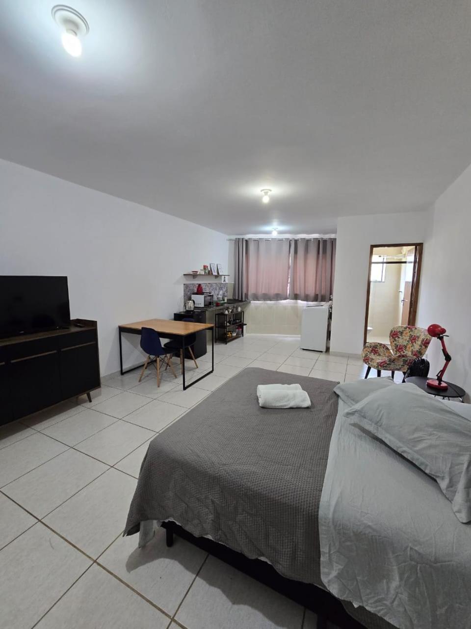 Apartamento Estudio Charmoso No Centro De Apiaí Exterior foto