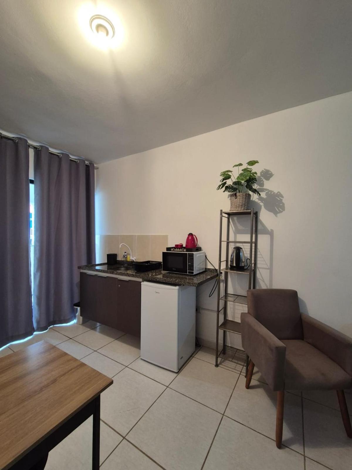 Apartamento Estudio Charmoso No Centro De Apiaí Habitación foto